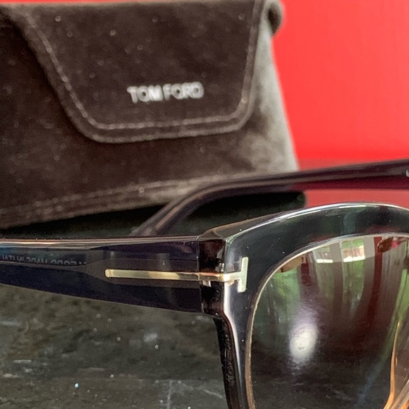 SOLD!! TOM FORD Cat-eye Sunglasses Gray Peach - Picture 6 of 16